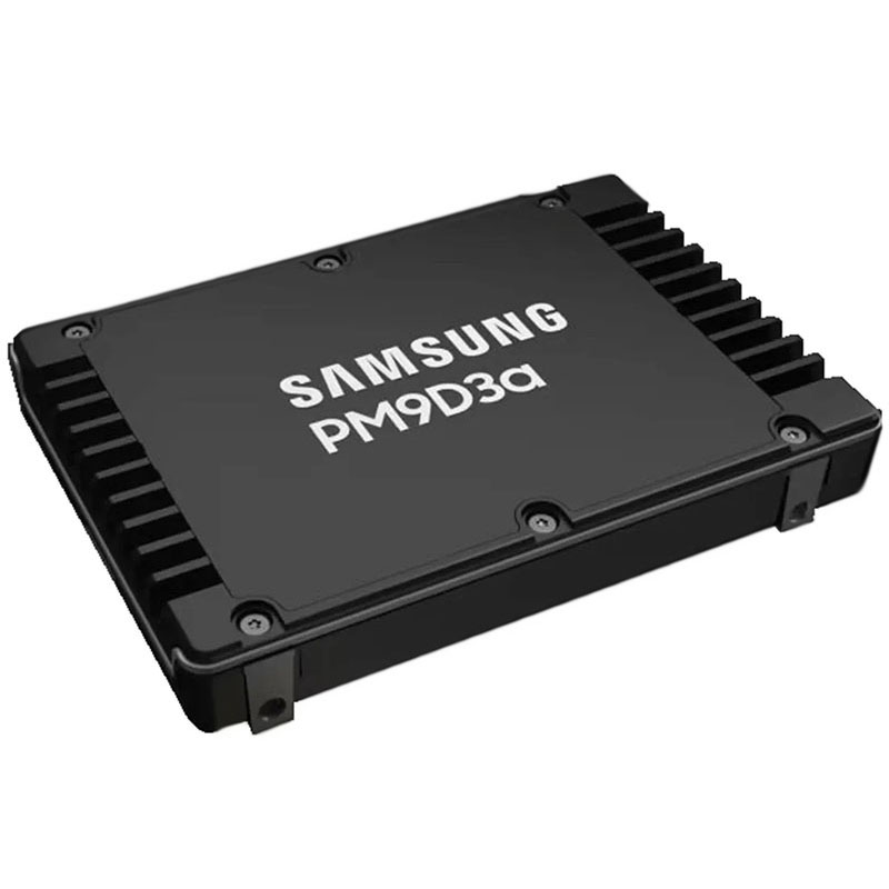 Samsung PM9D3a MZWL67T6HBLC-00AW7 7.68TB PCIe 5.0 x4 2.5-inch Solid State Drive